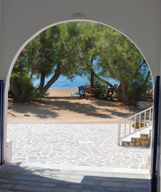 Paros Inn Logaras Exterior foto